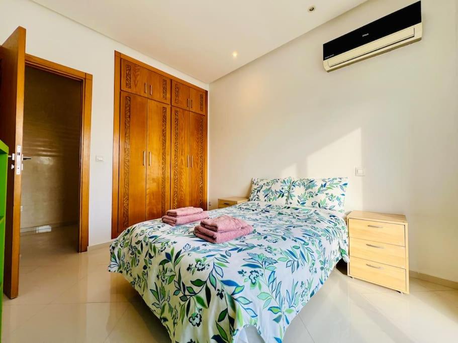 Riverside 3BR Farm - Pool & Stunning Views