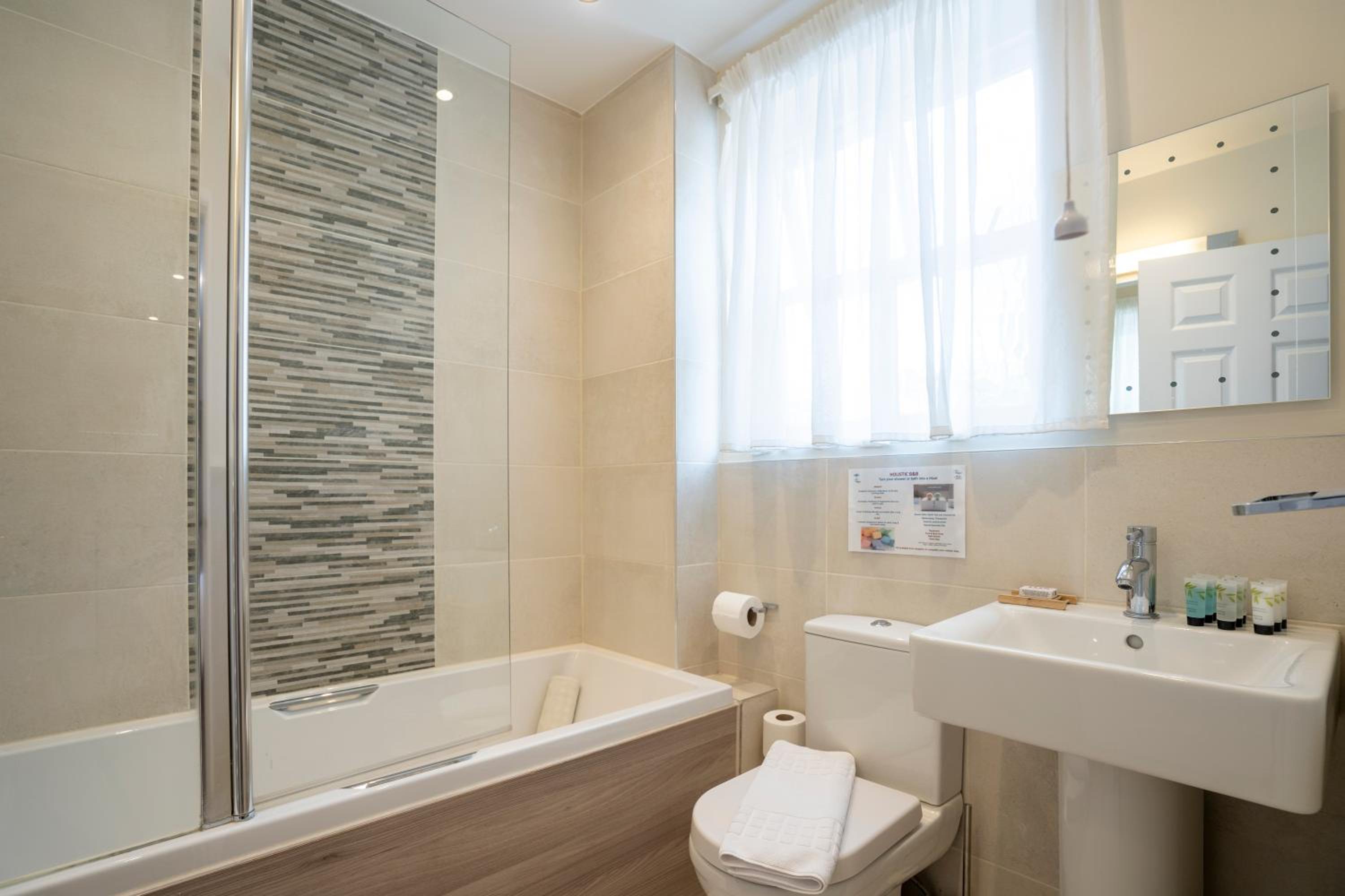 Oxford Vacations - Marlborough House - Guest House - Property Image 28