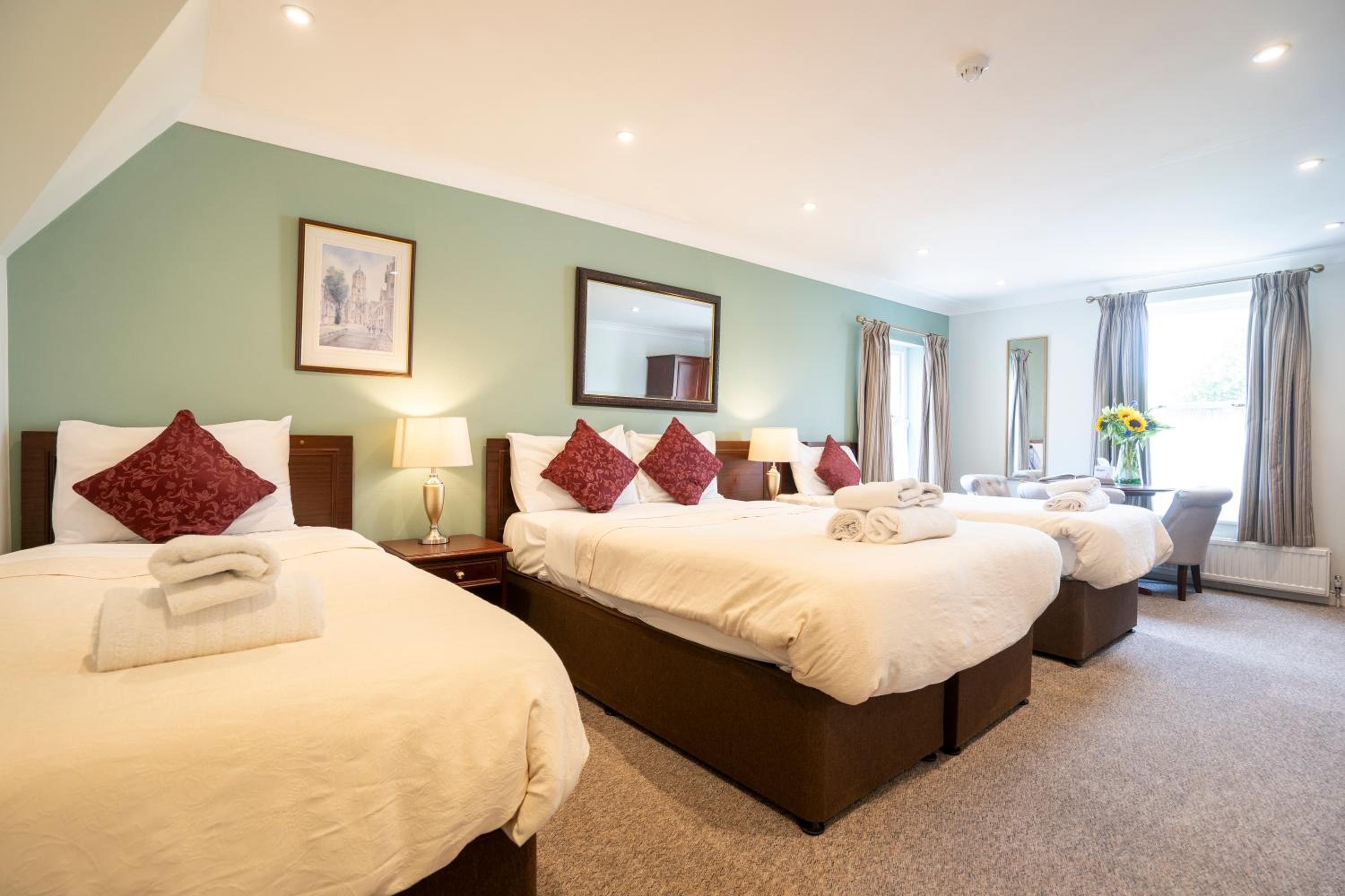 Oxford Vacations - Marlborough House - Guest House - Property Image 9