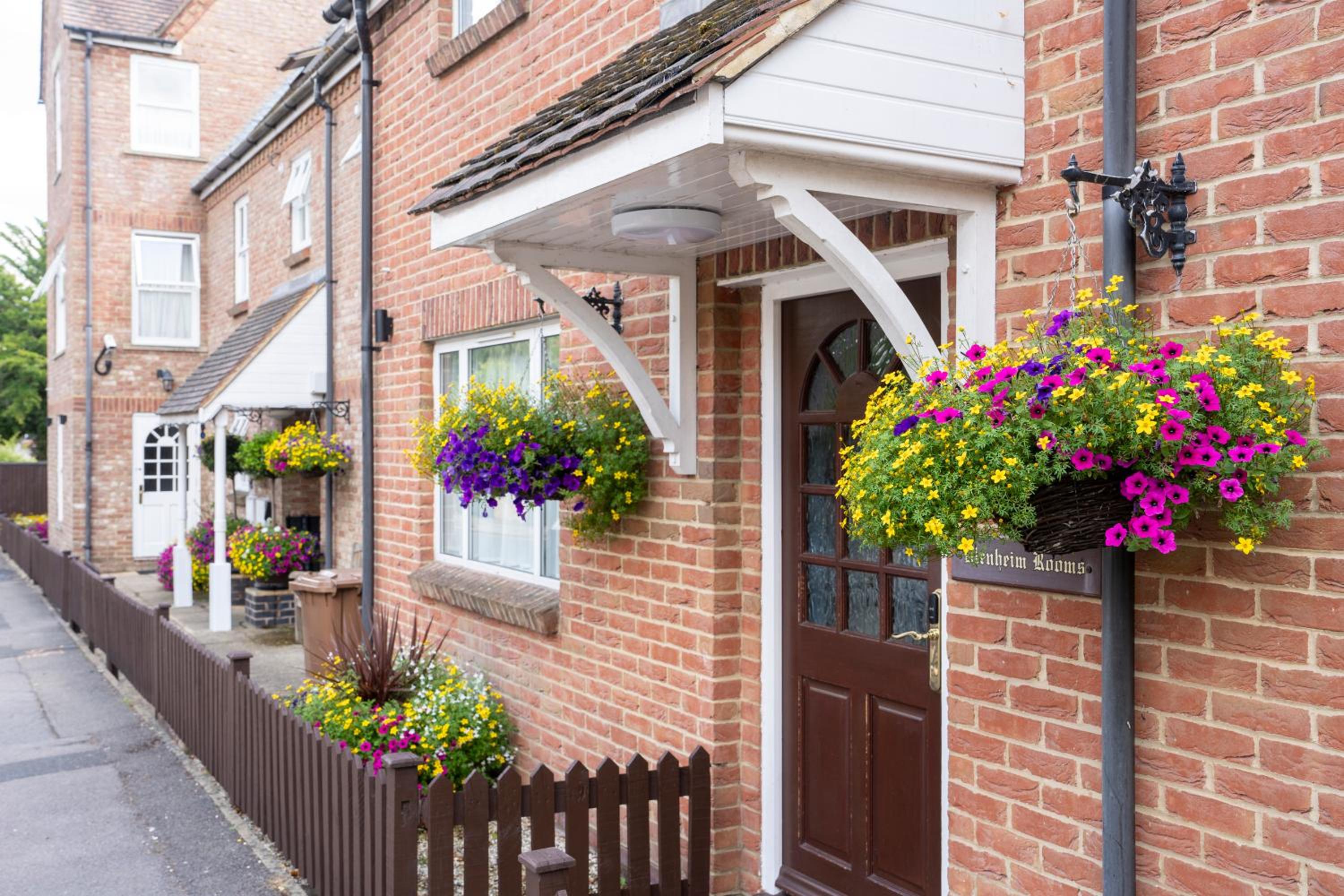 Oxford Vacations - Marlborough House - Guest House - Property Image 71