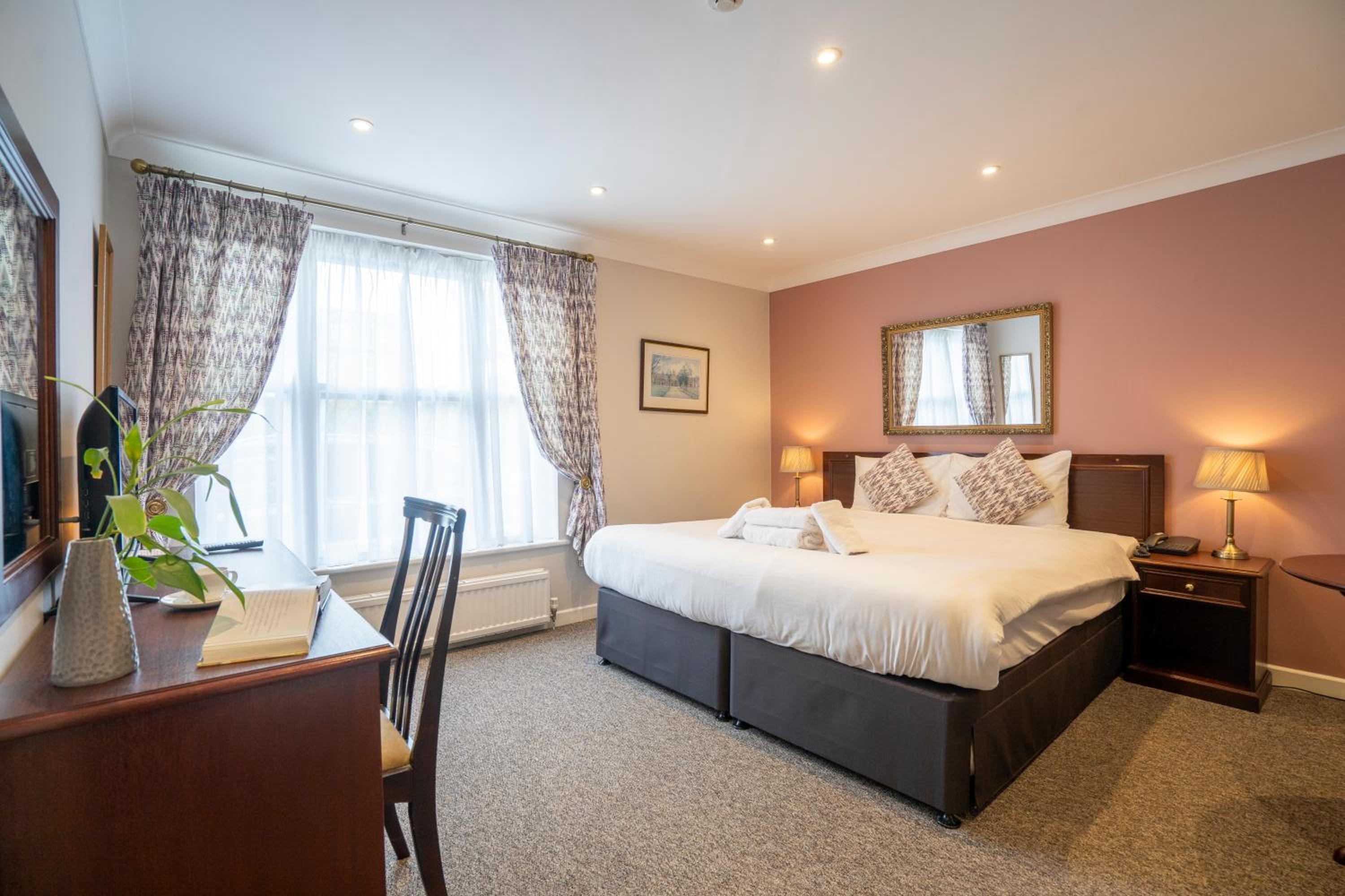 Oxford Vacations - Marlborough House - Guest House - Property Image 64