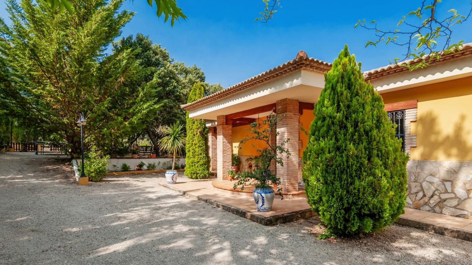 Azuara 2 Dormitorios Los Villares by Ruralidays
