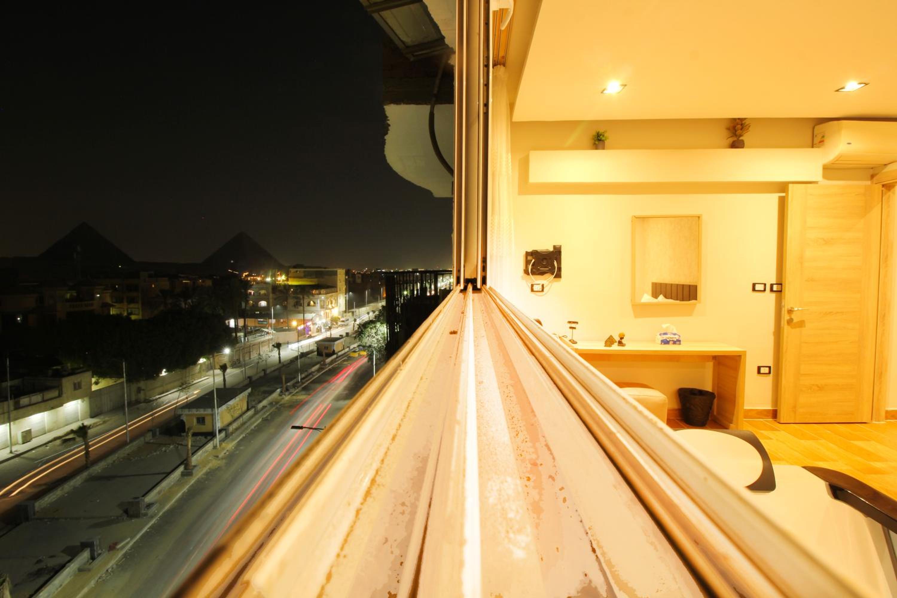 Sphinx Palm View