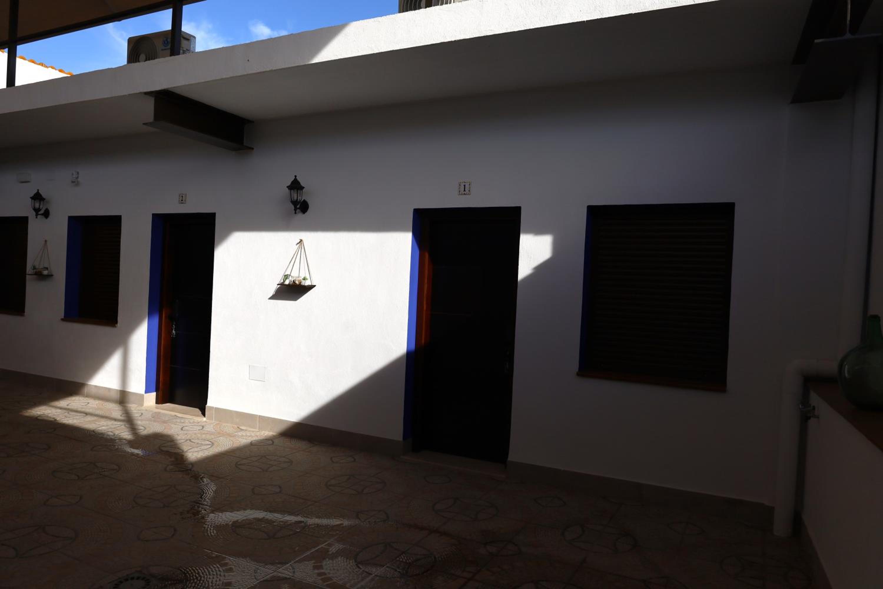 Hospedium DLJ Hostal La Paz