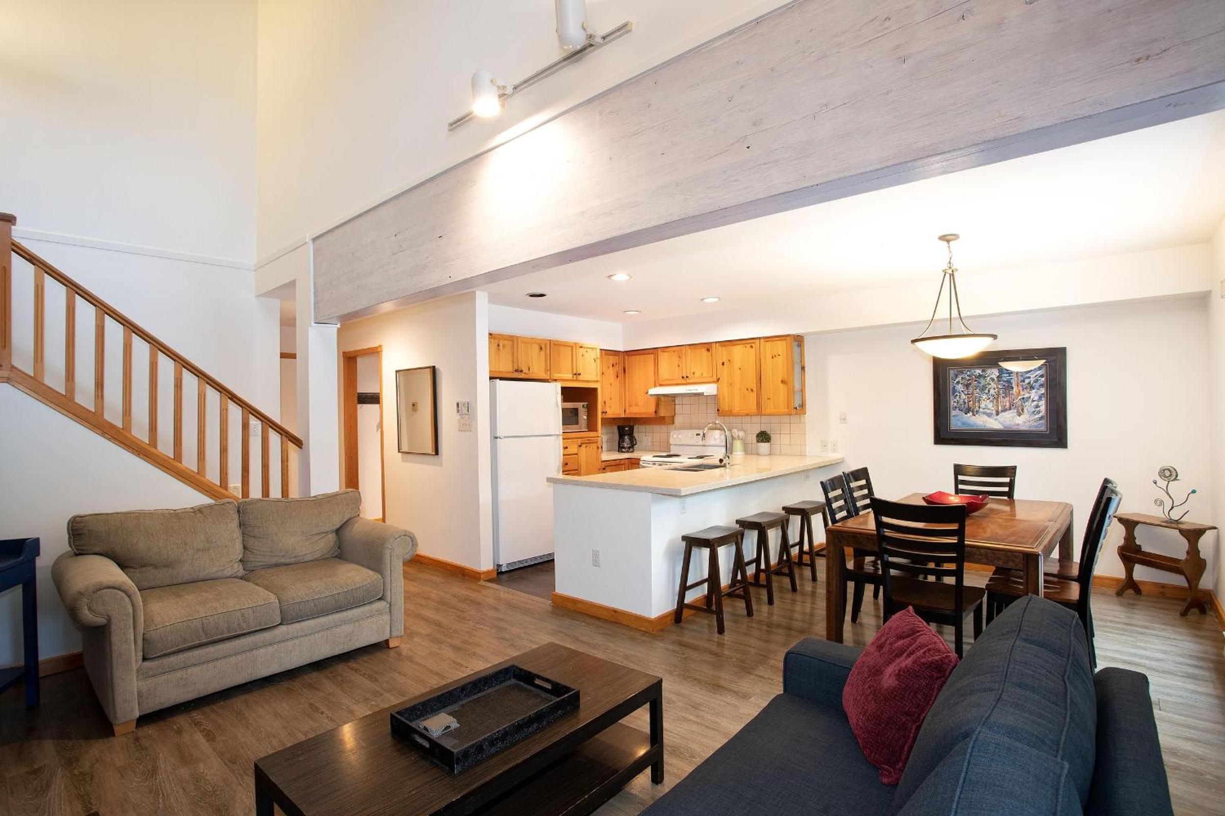 Forest Trails 9 - Walk or Shuttle to Skiing, Fireplace, Private Garage, Free Parking