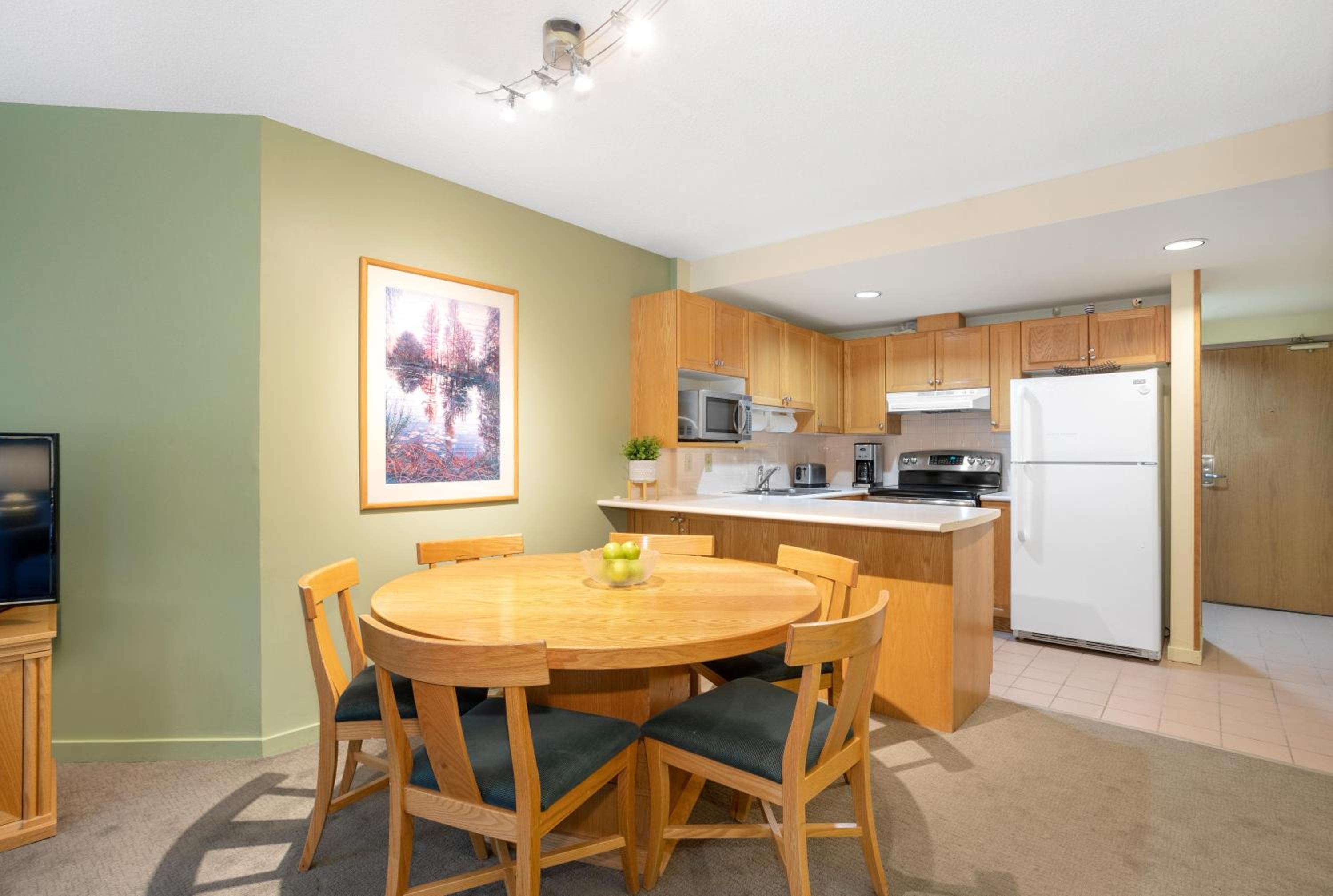Woodrun Lodge 306 | Budget-friendly Ski-in-Ski-out Condo w/ Heated Pool, Hot Tub, Fireplace