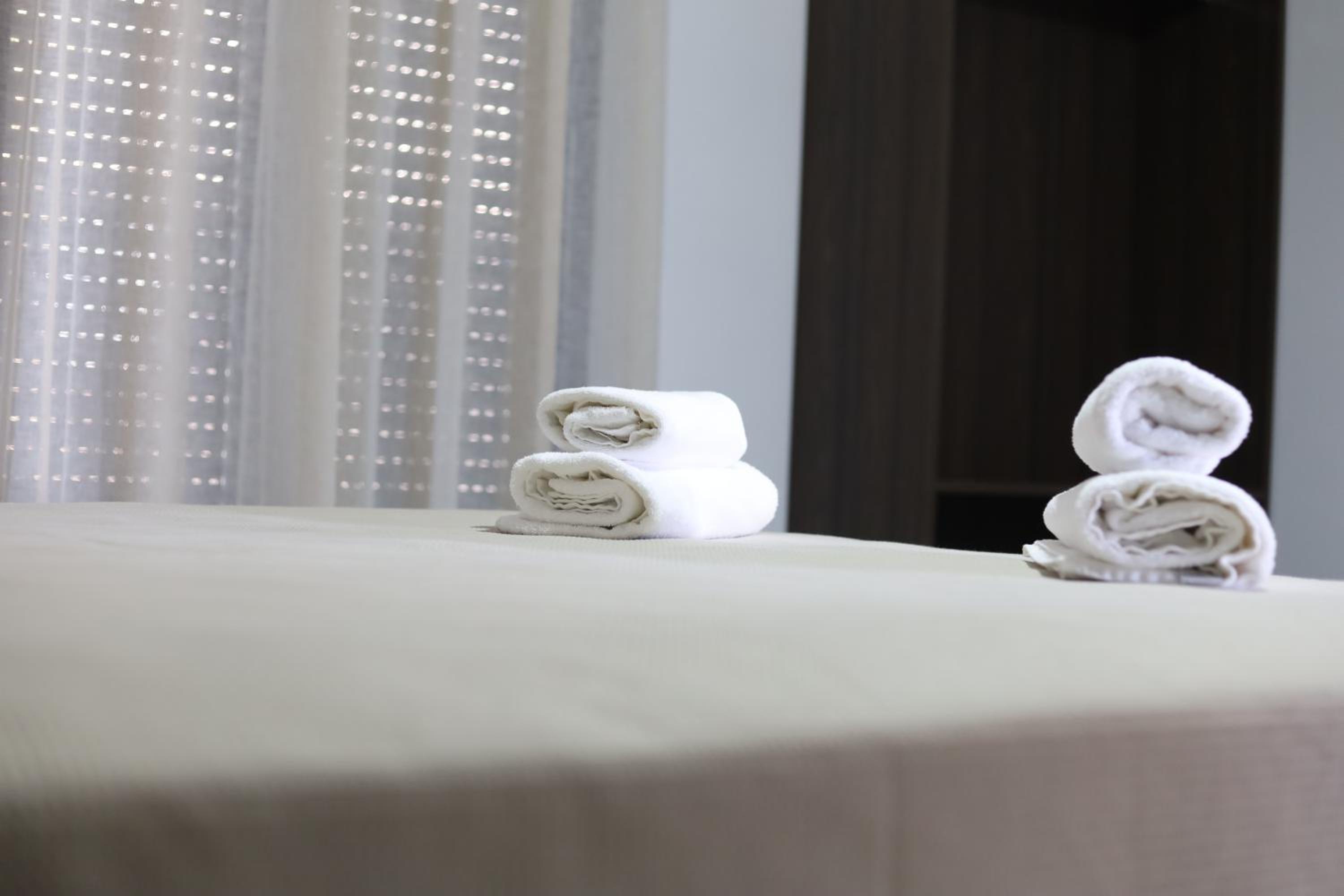 Hospedium DLJ Hostal La Paz