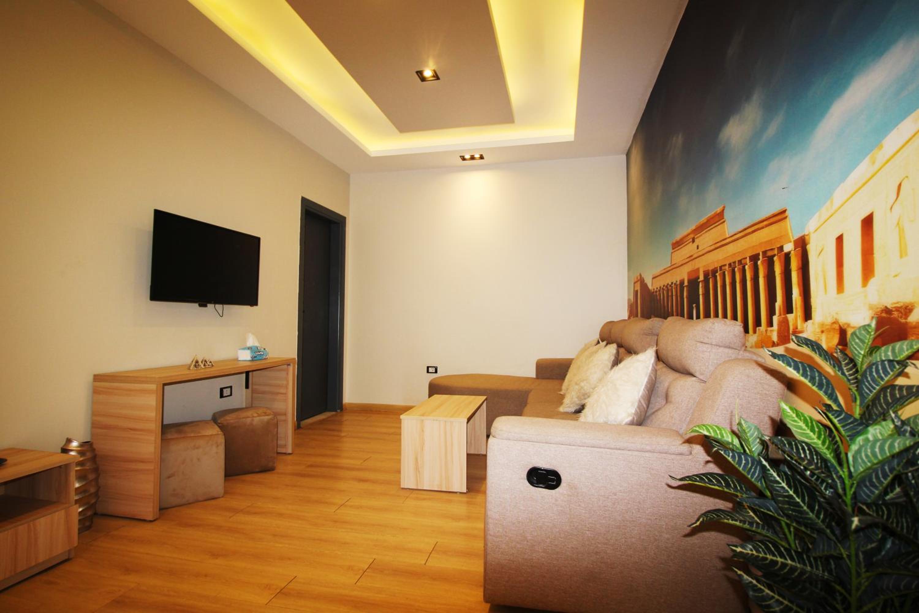 Sphinx Palm View