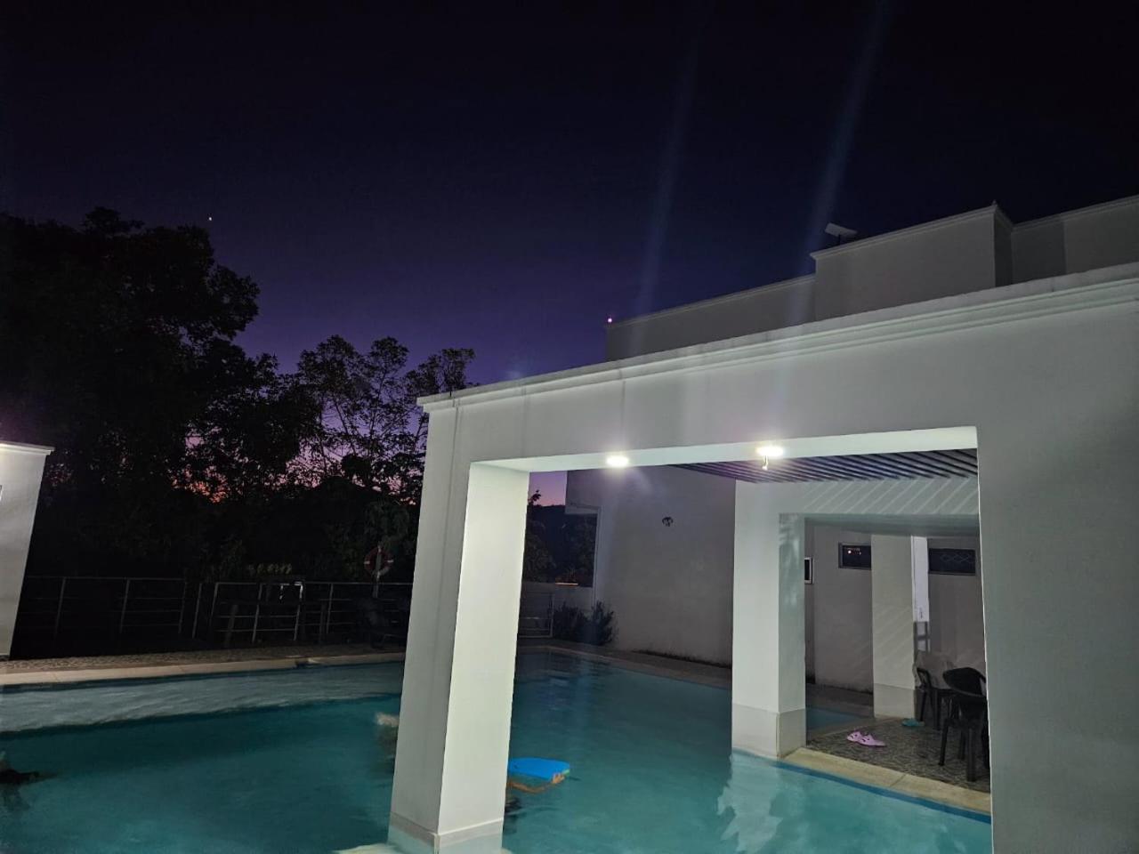 Condominio Ibiza Reservado Apto con piscina Melgar