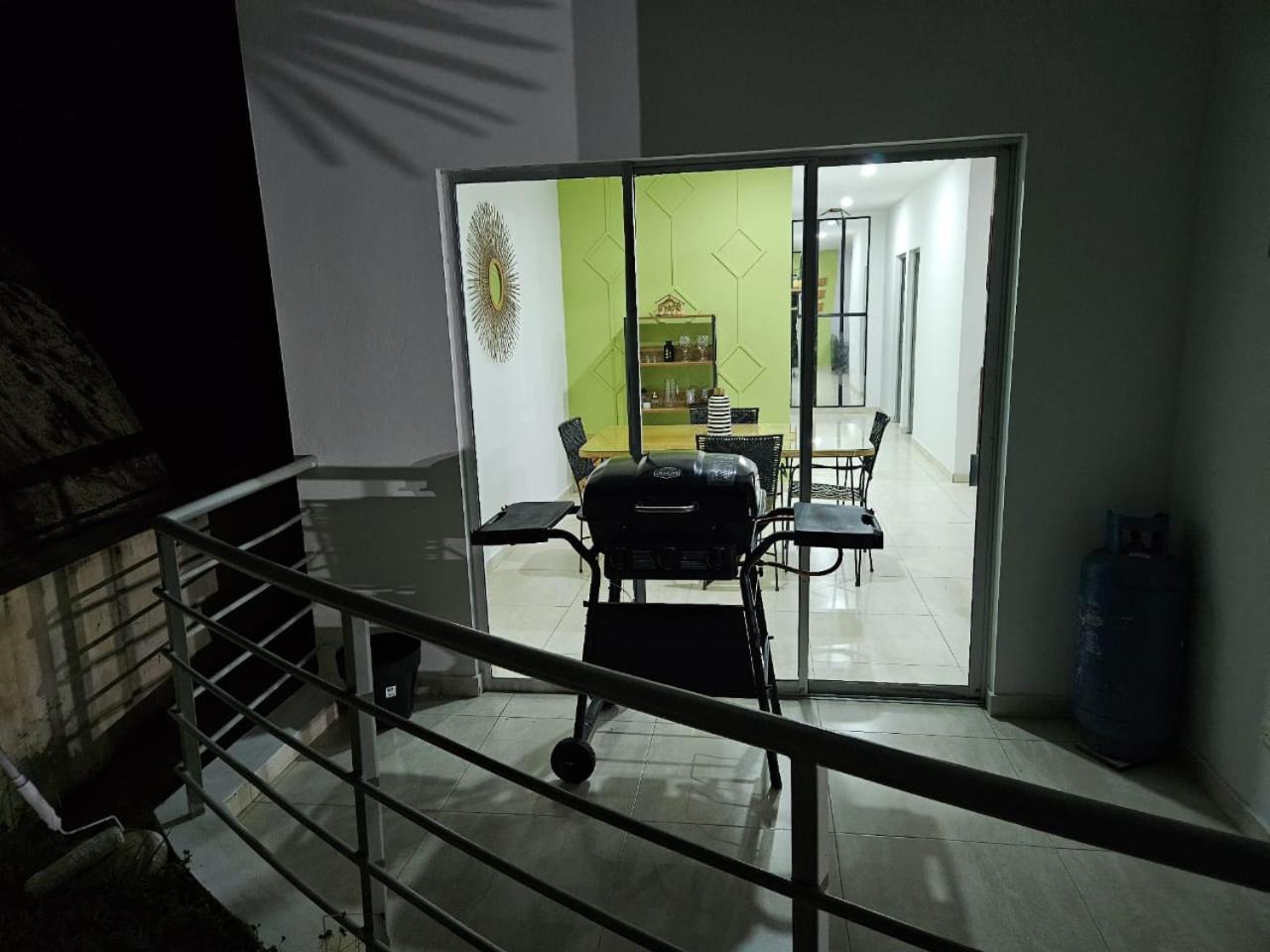 Condominio Ibiza Reservado Apto con piscina Melgar