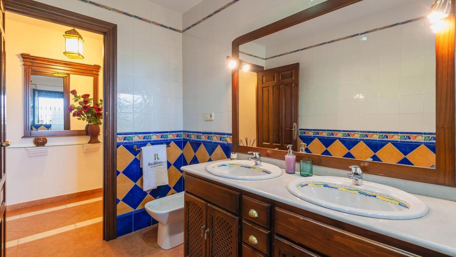 Azuara 3 Dormitorios Los Villares by Ruralidays