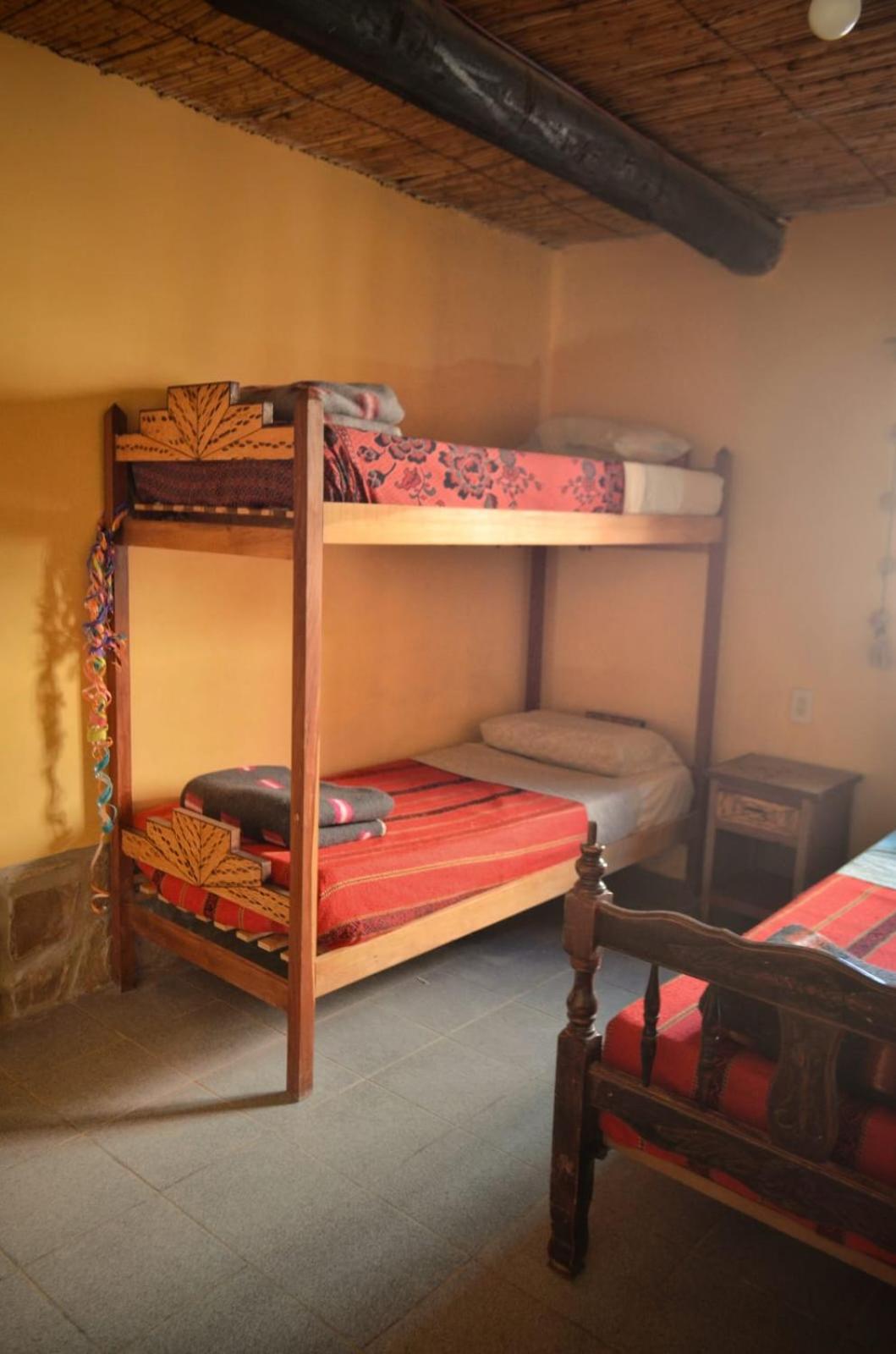 KATANUNA Hostal