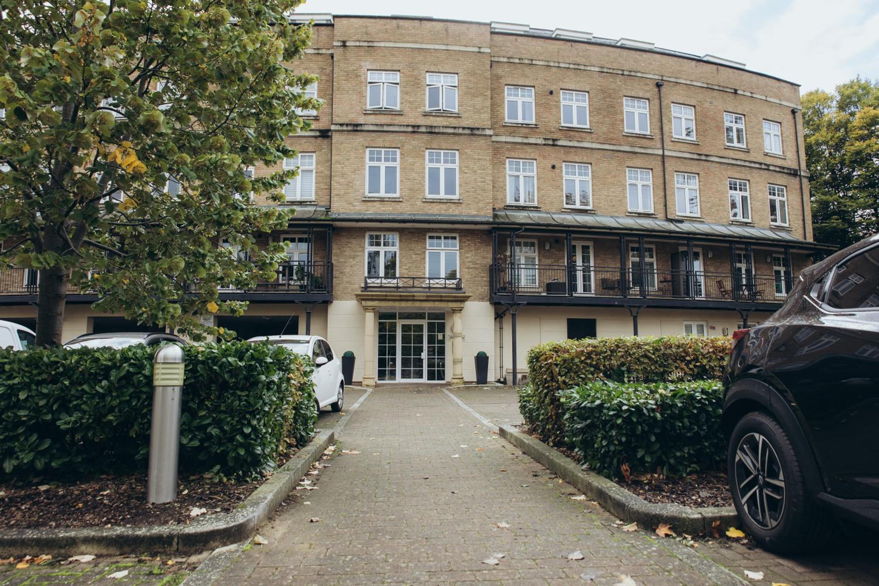 Bromley jefersons place