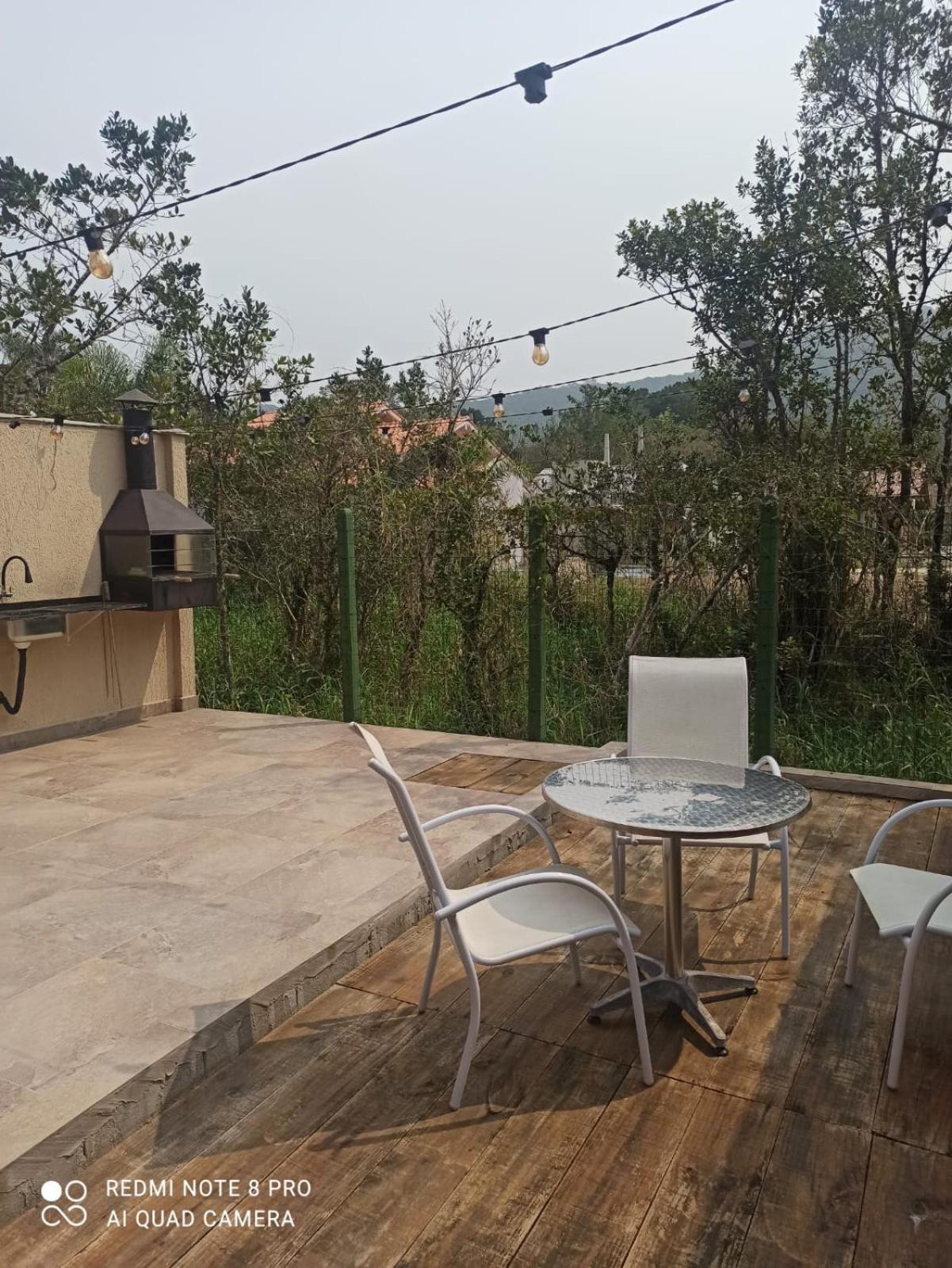 Casa completa em praia própria para banho Mariscal