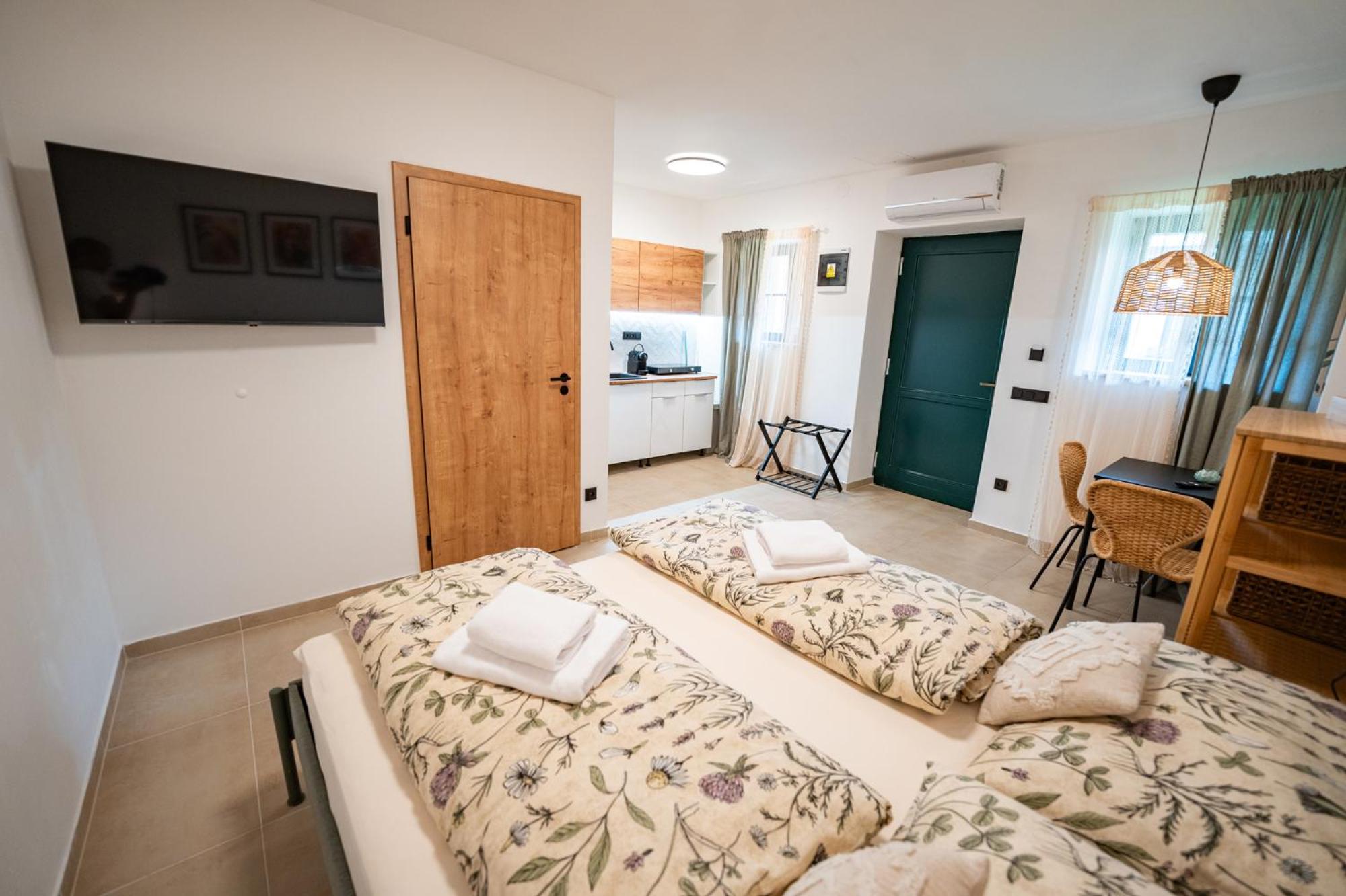 Apartmány V zahradě