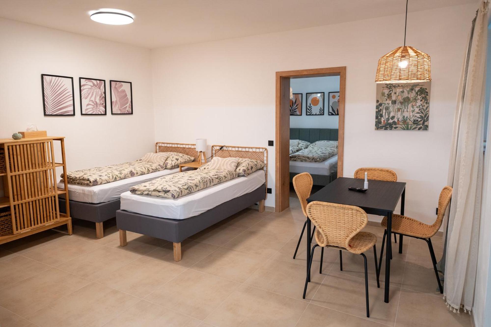 Apartmány V zahradě