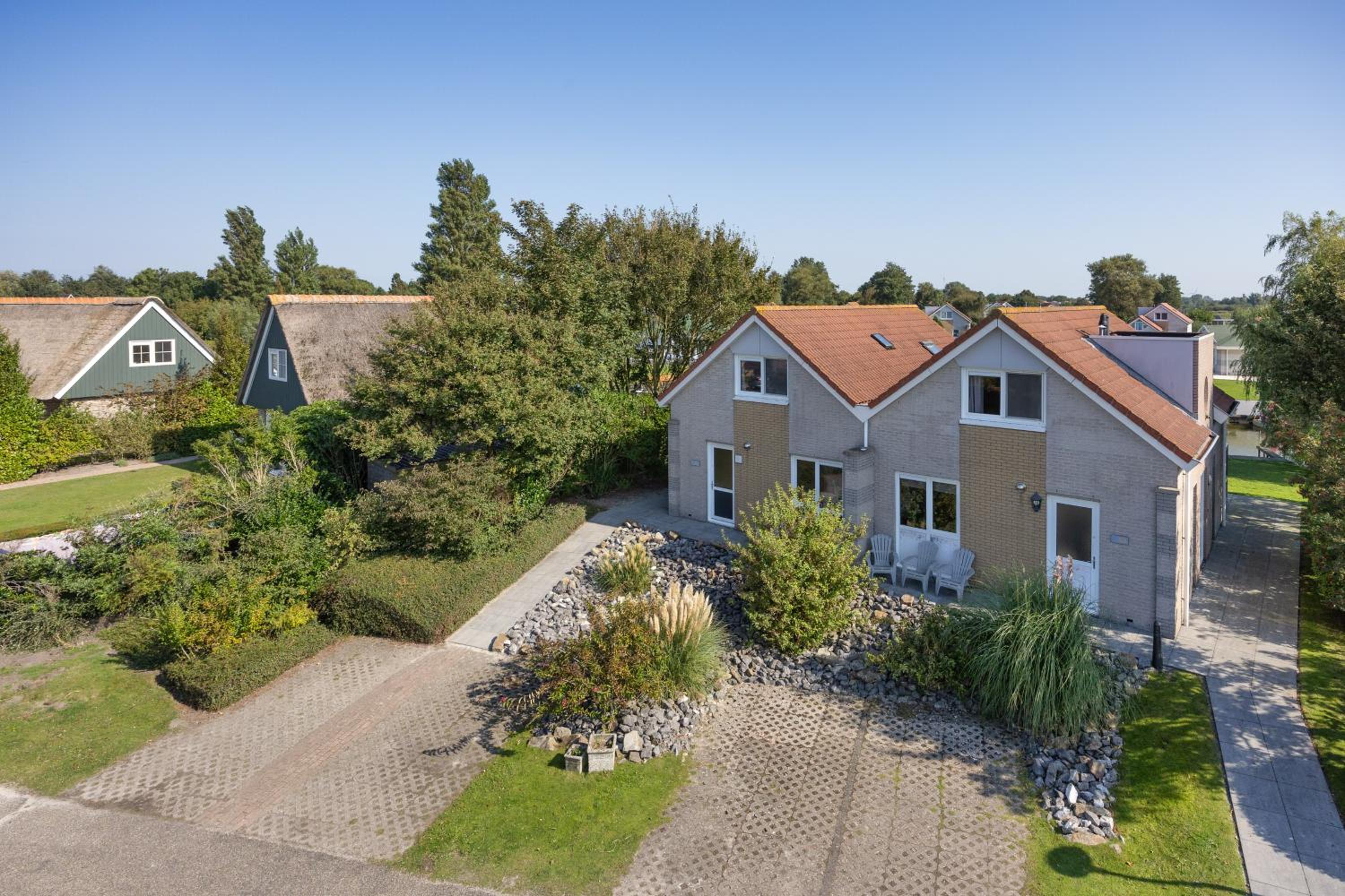 WATER WELLNESS VILLA - Strand, Surfen, Relax view 3