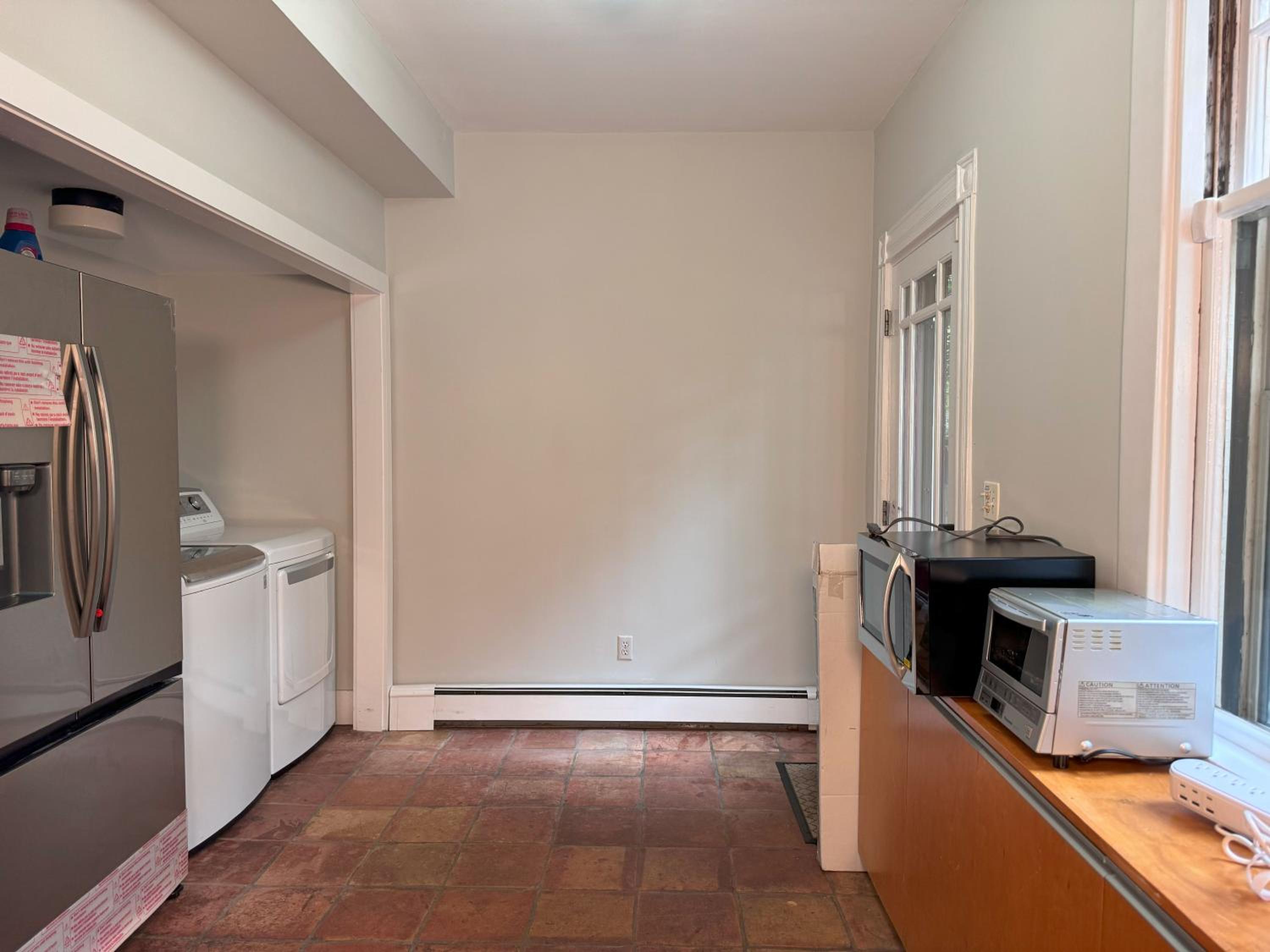 Harvard Rooms - 2BR Retreat adjacent to university