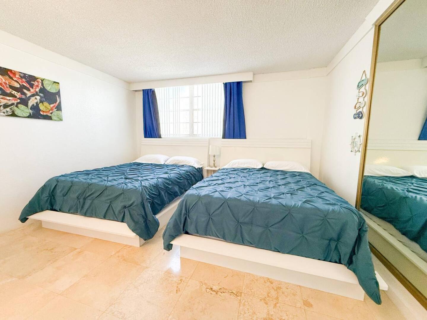 Heated Pools & Beach Your Ideal Hollywood Stay!