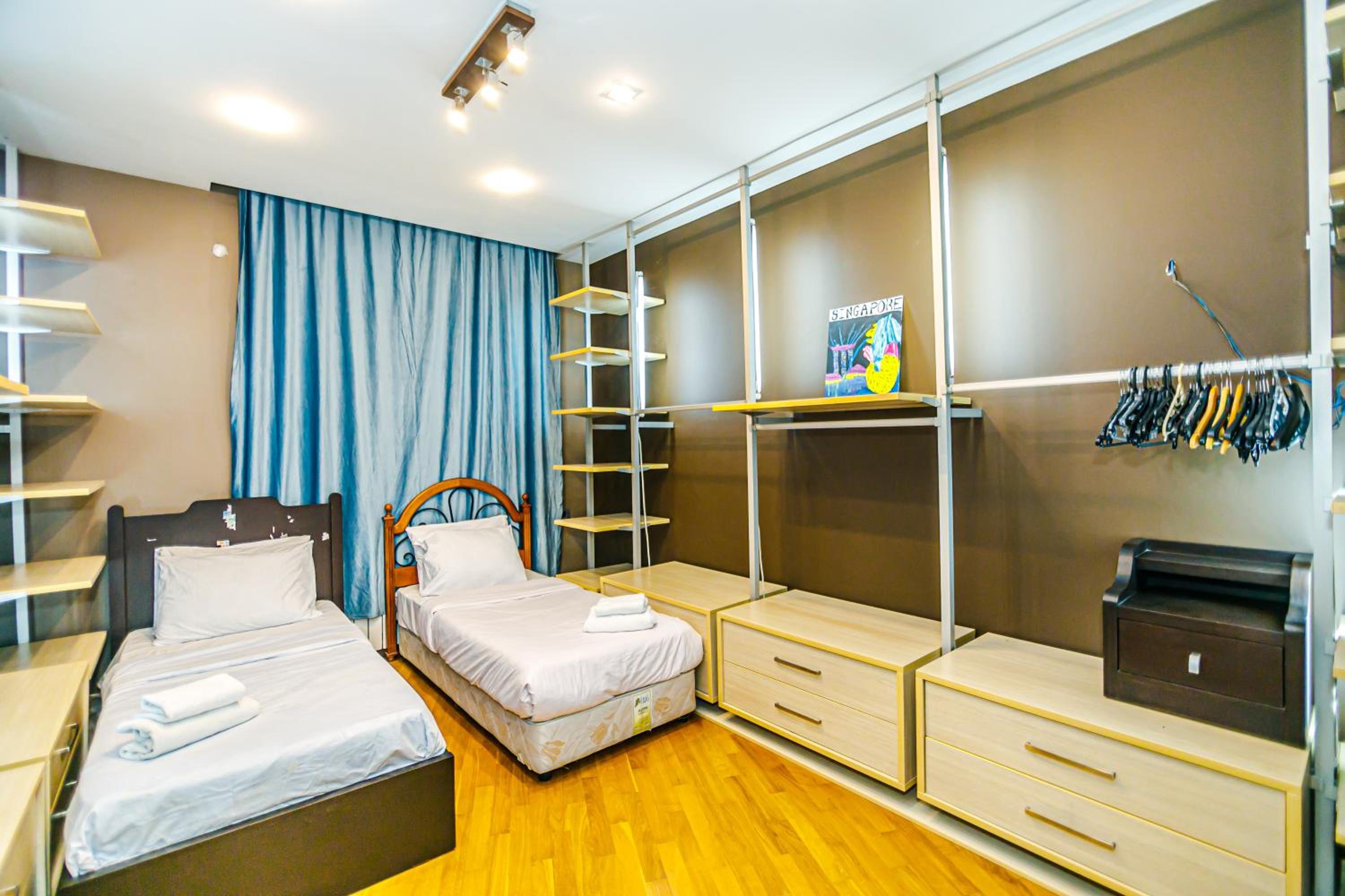 Near Marriot Courtyard 4 bedroom