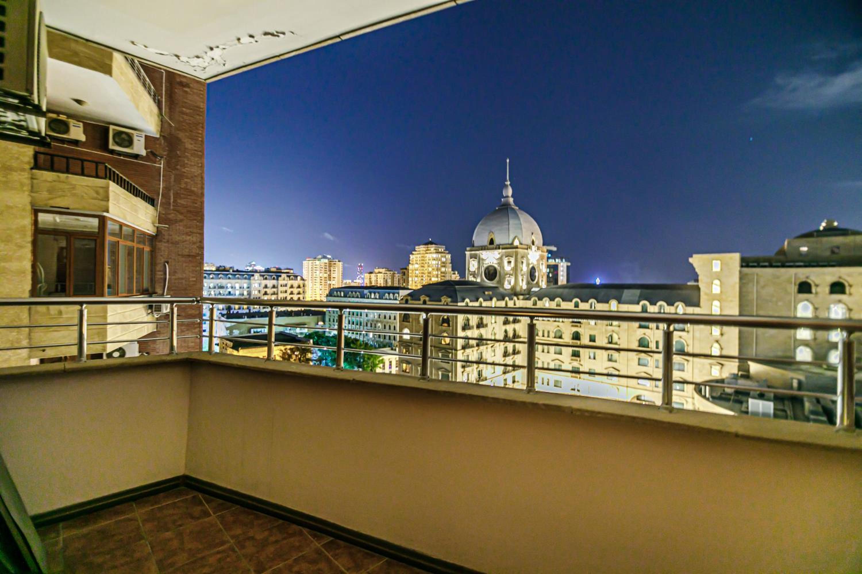 Near Marriot Courtyard 4 bedroom