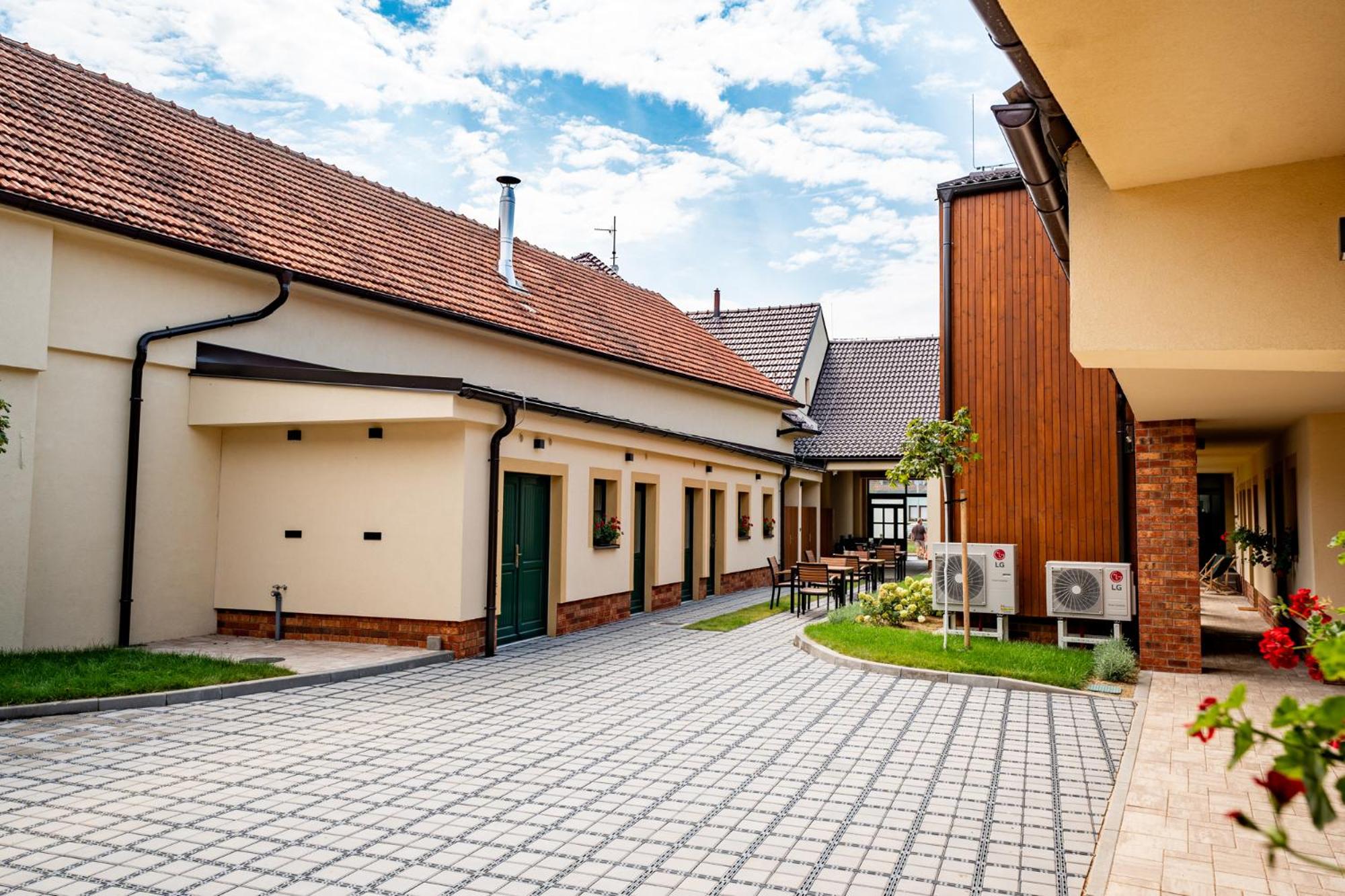 Apartmány V zahradě