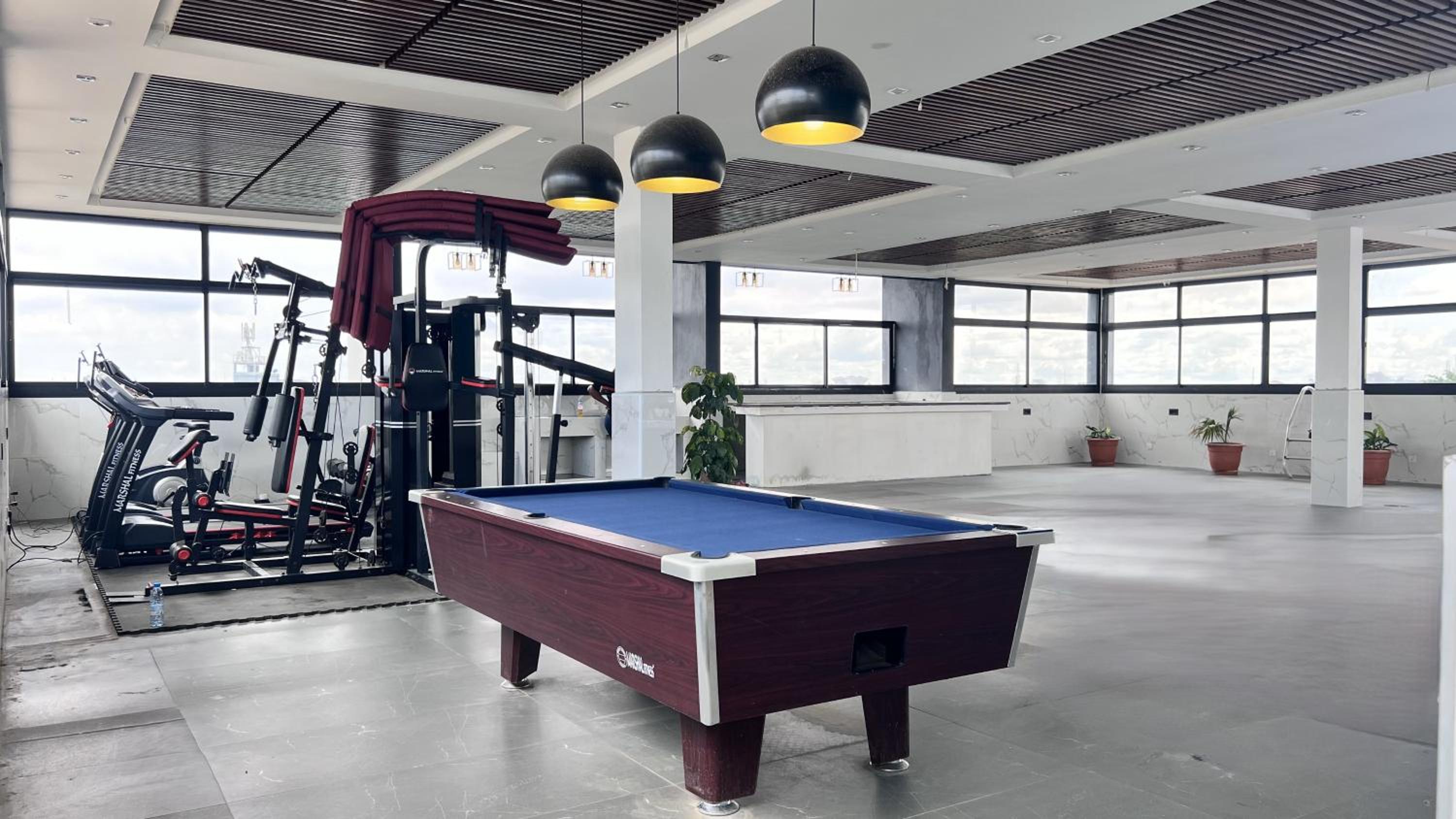 Premium appart avec piscine et salle de sport