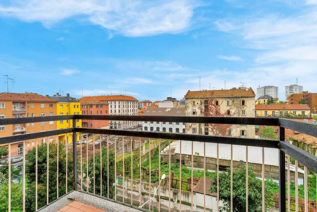 Fondazione Prada Olimpiadi La Piuma