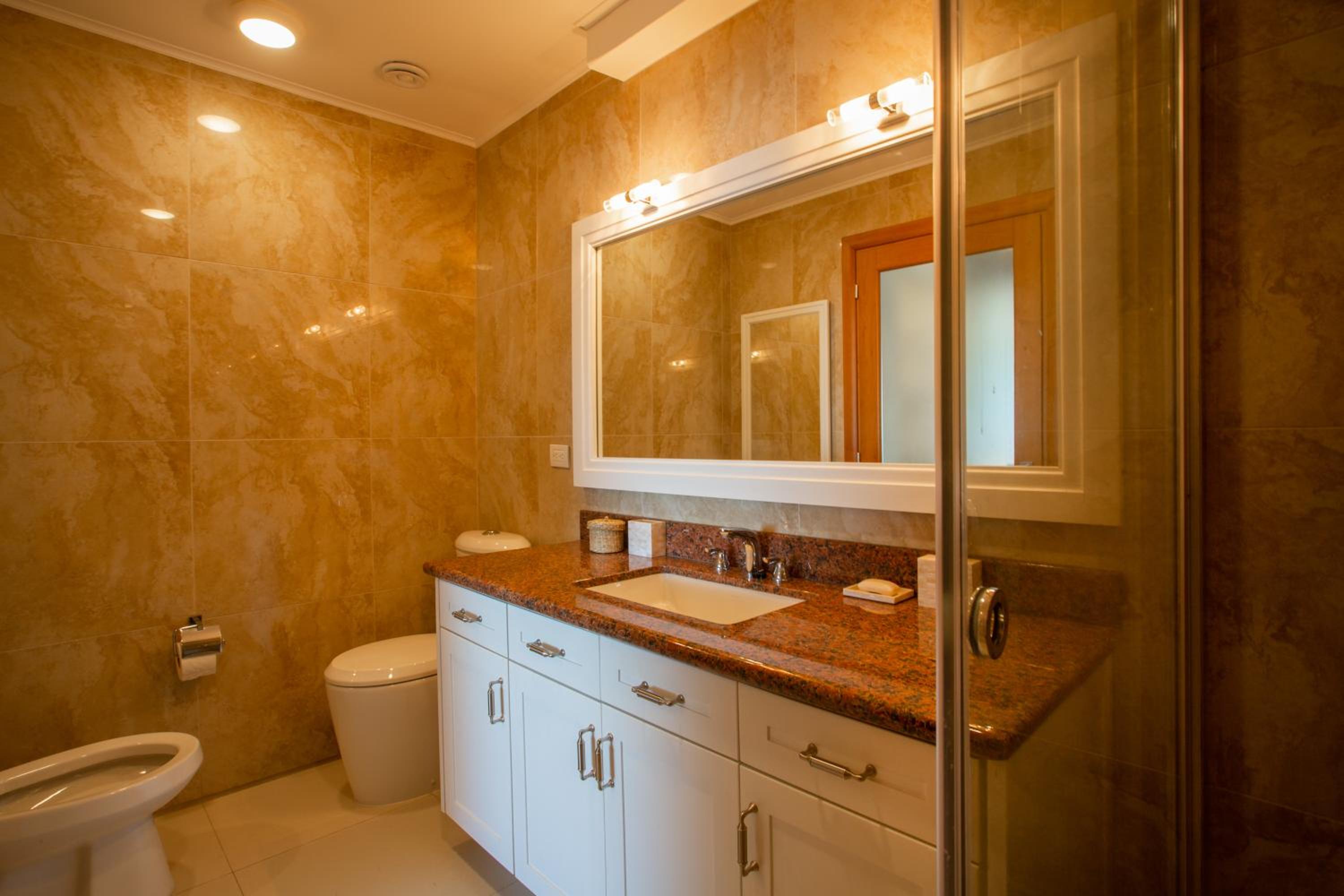 The Strand - The Beach, Penthouse 4A