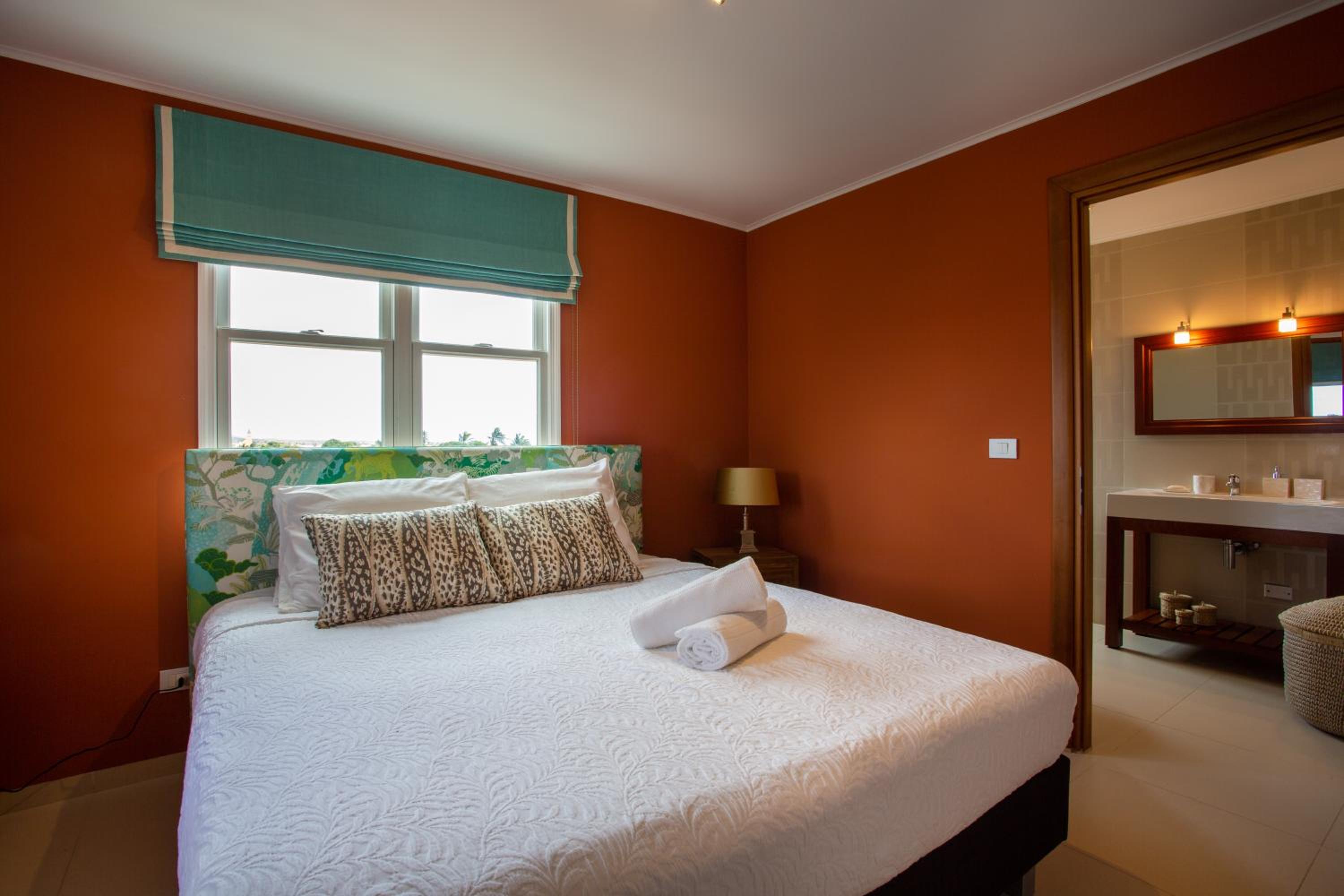 The Strand - The Beach, Penthouse 4A