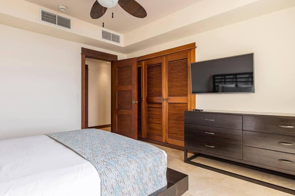 3 Bedroom Condo in Croc's Casino Resort