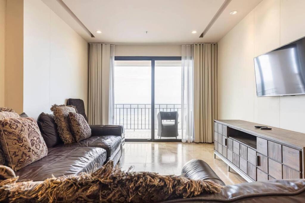 3 Bedroom Condo in Croc's Casino Resort