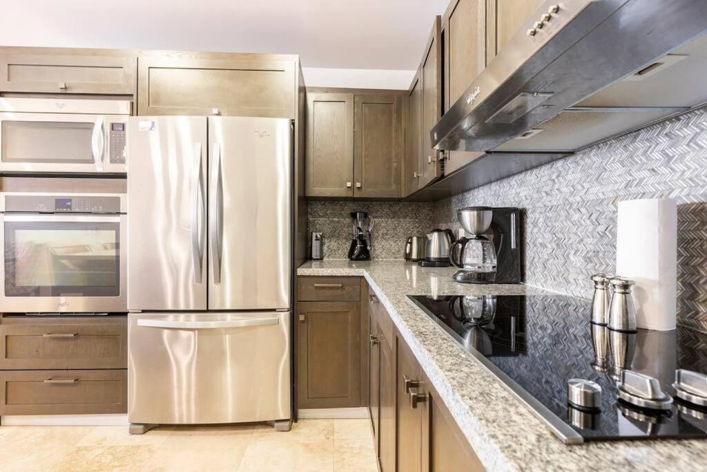 3 Bedroom Condo in Croc's Casino Resort