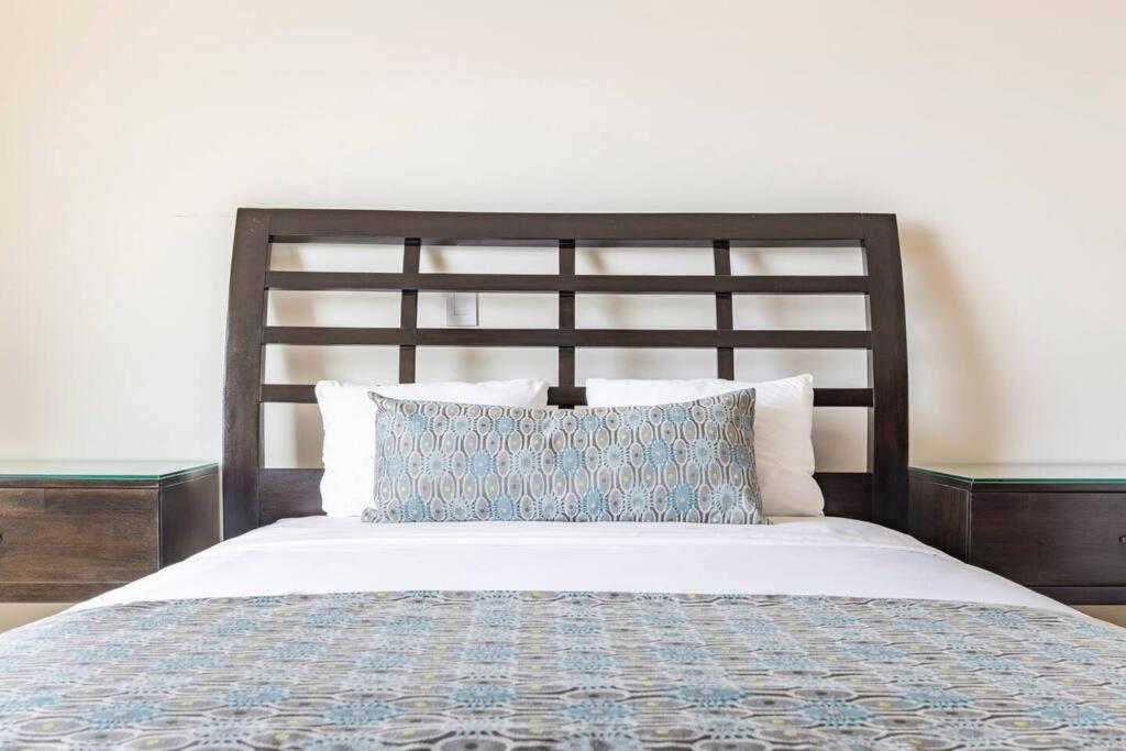 3 Bedroom Condo in Croc's Casino Resort
