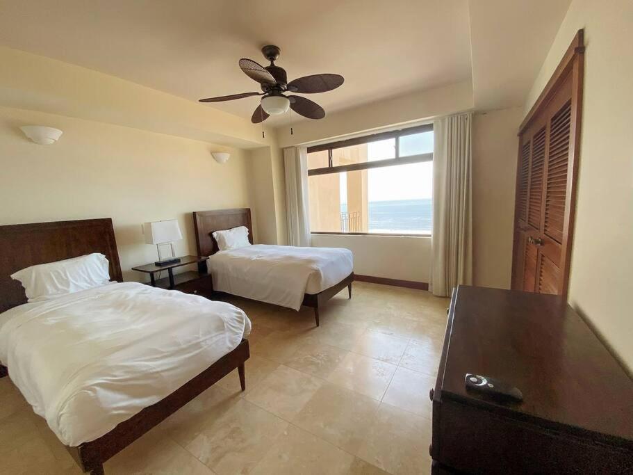 3 Bedroom Condo in Croc's Casino Resort