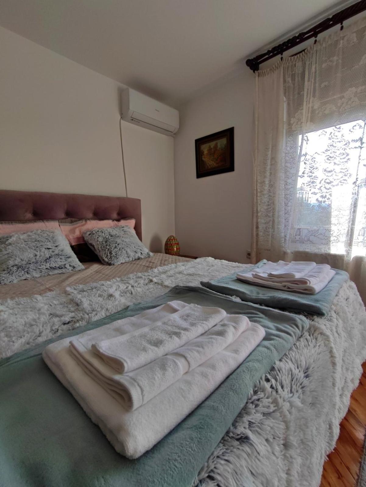Apartmani Varos & Restaurant