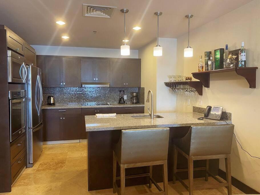 3 Bedroom Condo in Croc's Casino Resort