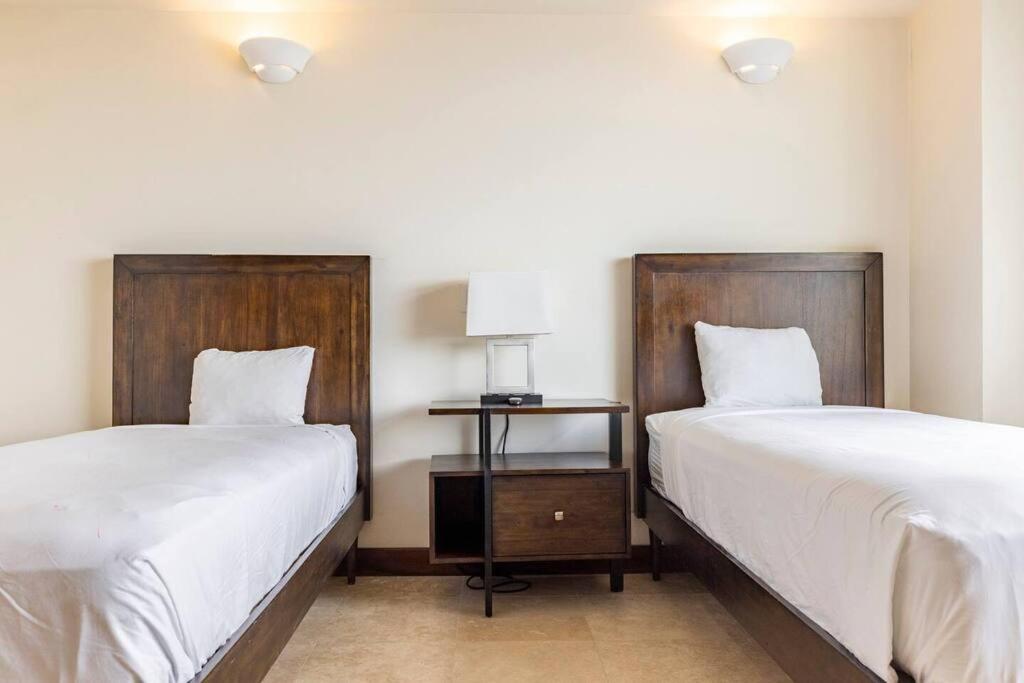 3 Bedroom Condo in Croc's Casino Resort