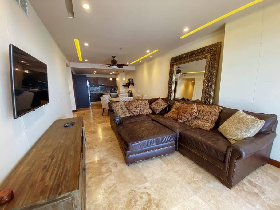 3 Bedroom Condo in Croc's Casino Resort
