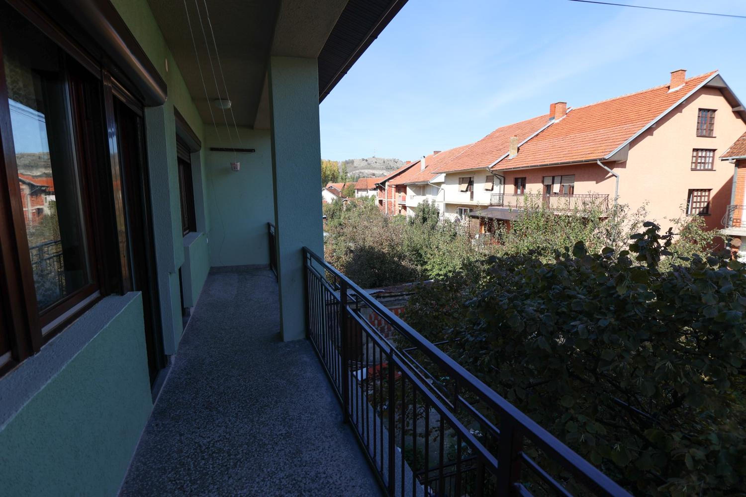 Apartmani Varos & Restaurant