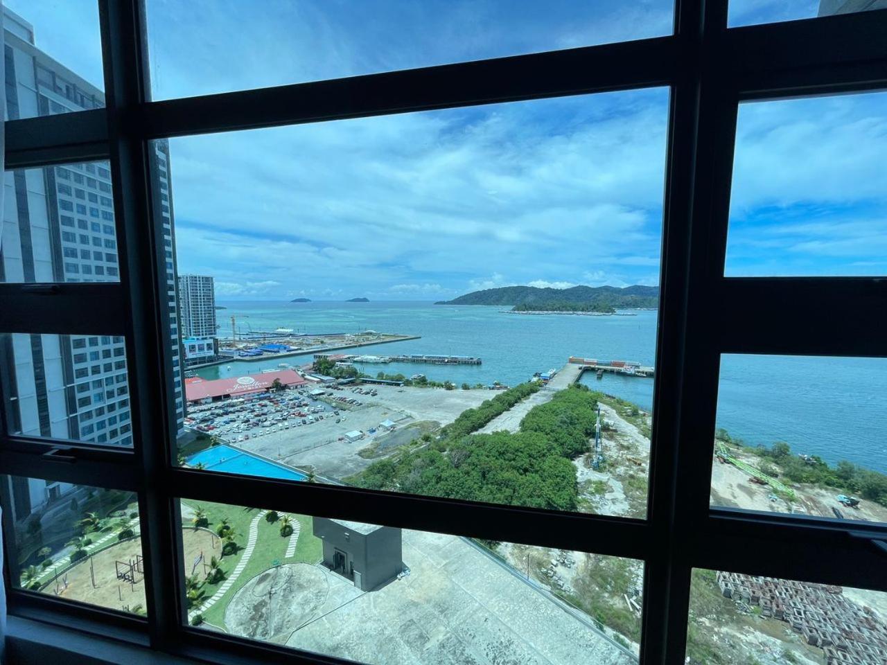 Oceanview 2 Bdrm unit JQ Tower photo 3