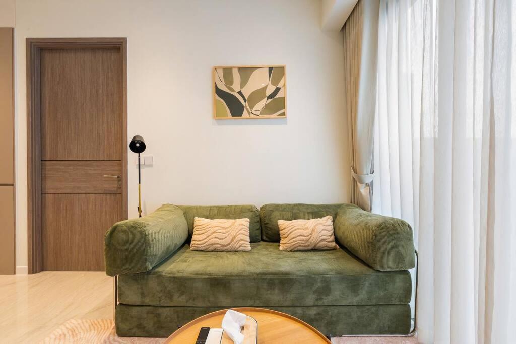 Opera 1BR The Metropole D2 River view