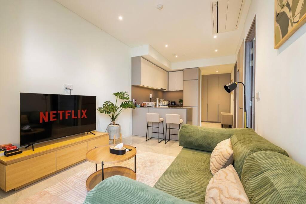 Opera 1BR The Metropole D2 River view