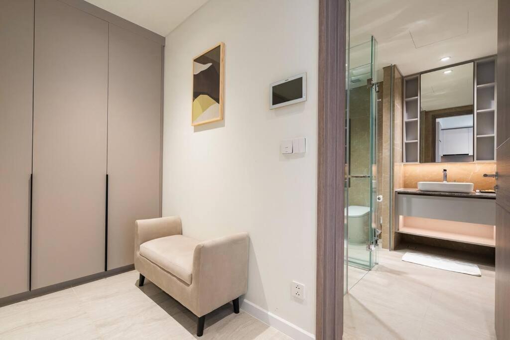 Opera 1BR The Metropole D2 River view