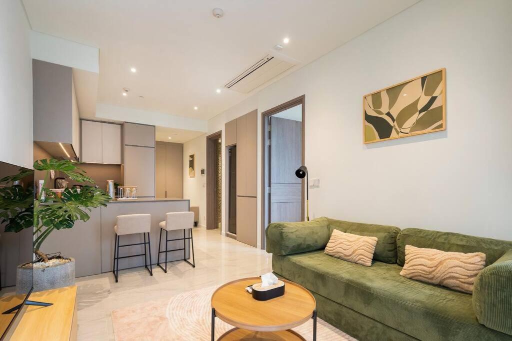 Opera 1BR The Metropole D2 River view