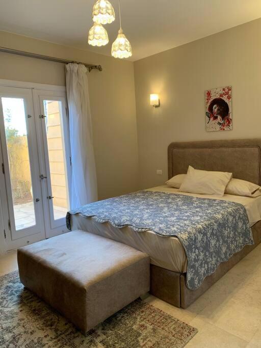 Heart of Gouna 1 BD Private Pool In Mew Marina view 4