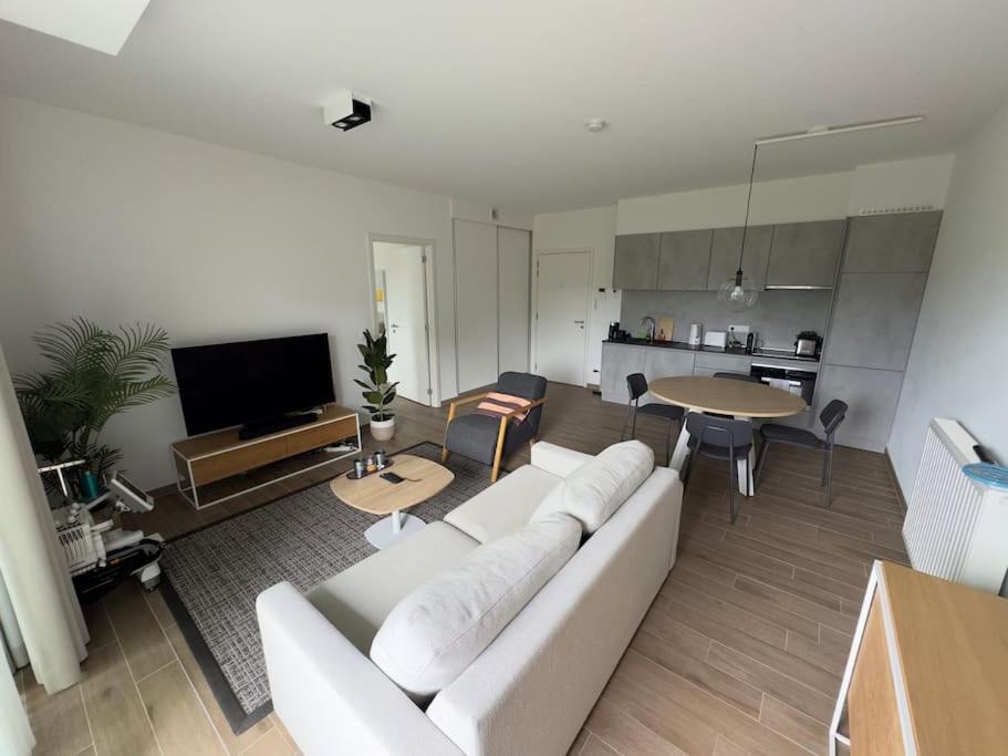 Cosy & Child à 2 min Airport