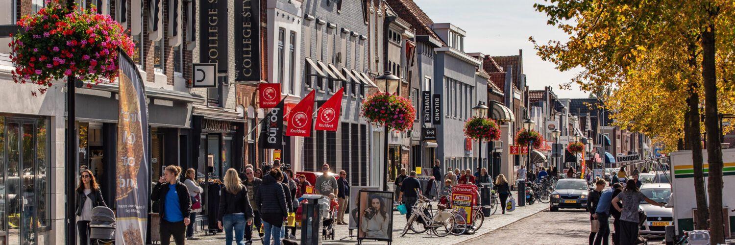 Huize wees Nobel In het centrum Van Oud Beijerland dicht bij Rotterdam view 3
