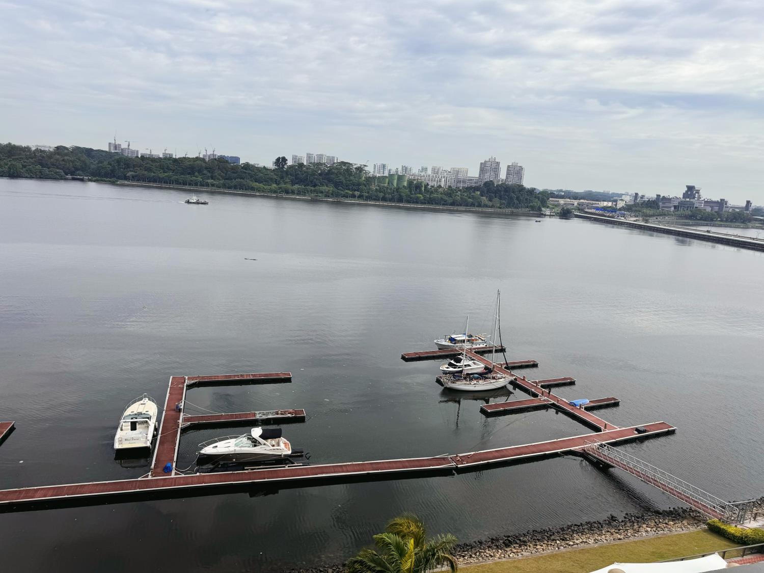 The Bess Hotel Tokyo is located adjacent to Singapore and offers a sea viewIt is a business smart room for couples with a luxurious Princess Bay sea view富力