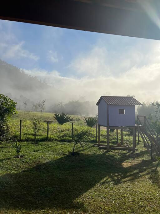 A Casa do Mato - Seu descanso com piscina na serra